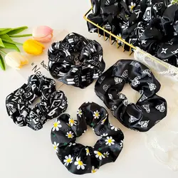 کش اسکرانچی ساتن مشکی(Mix)