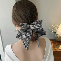 گیره فرانسوی پاپیونی پیچازی دنباله دار