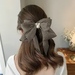 گیره فرانسوی پاپیونی پیچازی دنباله دار