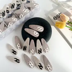 تق تقی لاکچری پیکسل (سه بعدی) CHANEL