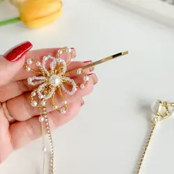 پک سنجاق گل منجوق کریستالی و گوشواره قلبی