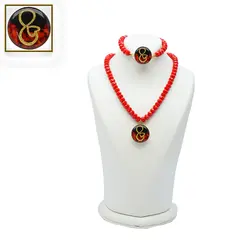 گردنبند سنگی بینهایت