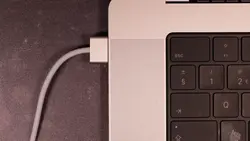 مک بوک m2 pro 16 1T,خرید مک بوک m2 پرو 16 اینچ,قیمت macbook