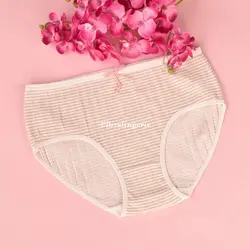 شورت نخی زنانه قلب و هلو کد 04 - البرا