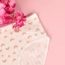 شورت نخی زنانه قلب و هلو کد 05 - البرا