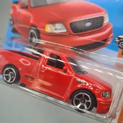 ماکت ماشین فلزی برند هات ویلز اورجینال مدل ۹۹ Ford F-150 SVT Lightning