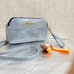 کیف زنانه ورنی پاسپورتی دستی