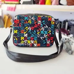 کیف پاسپورتی سوییت طرح خوشنویسی مدل 210427