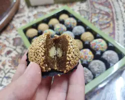 ترافل مغزدار خرما