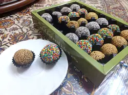 ترافل مغزدار خرما