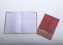 سالنامه دو روزه وزیری سلفونی دو رنگ 1402
