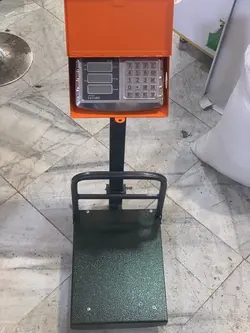 ترازو 150 کیلویی محک محافظ دار