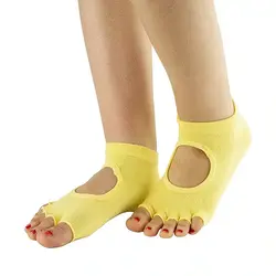 جوراب بدنسازی جلو باز پیلاتس گلدن استار استپ دار | زرد | پهلوان شاپ