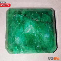 زمرد آفریقایی طبیعی معدنی