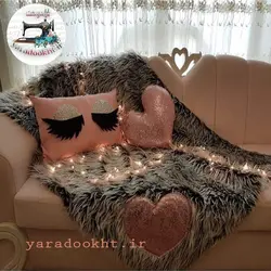 کوسن و شال مبل مجموعه 3 عددی کد LOVE1 - یارا دوخت