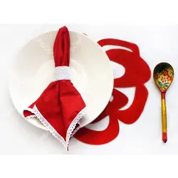 دستمال میز یراق سفید