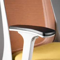 صندلی کارشناسی لیو مدل I81PUD