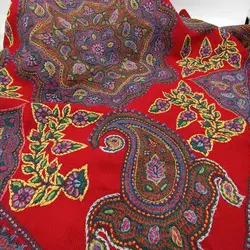 رومیزی پته دوزی نخ گیاهی 90 سانتی قرمز