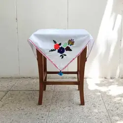 دستمال پارچه ای گلدوزی بزرگ نشتیفان طرح 48