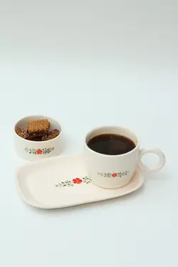 ست چای خوری سرامیکی طرح گل سرخ