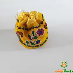 کیسه پته‌ دوزی زرد پرکار کوچک