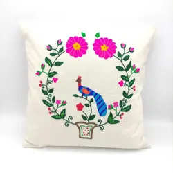 کاور کوسن گلدوزی باغ و طاووس