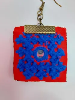 گوشواره سوزن‌دوزی بلوچی مارشت مربع