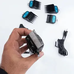 ماشین اصلاح موی سر صورت و بدن وی جی ار مدل V-138 ا VGR model V-138 head and body hair trimmer