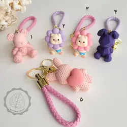 جاسوییچی با بند چرمی