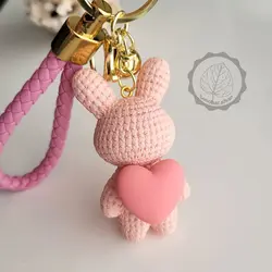 جاسوییچی با بند چرمی