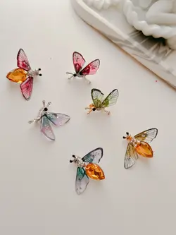 گلسینه شیشه رنگی پروانه و زنبور