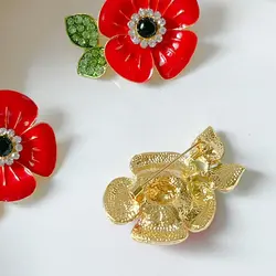 گلسینه گل چهاربرگ قرمز