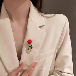 گلسینه رز با برگ سبز