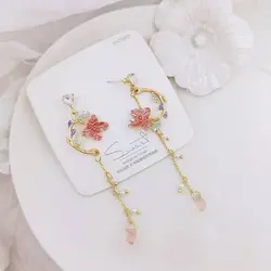 گوشواره آویزدار گل صورتی