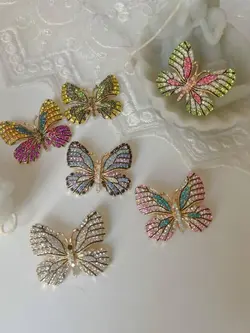 گلسینه پروانه نگین رنگی