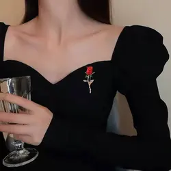 گلسینه غنچه رز قرمز