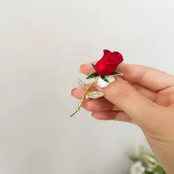 گلسینه غنچه رز قرمز