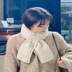 شال گردنی خزدار با دنباله بافت