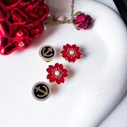 گلسینه گل و لنگر (گل یقه)