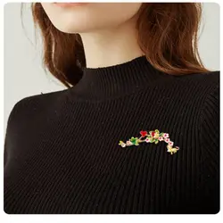 گلسینه گل و سنجاب آویزدار