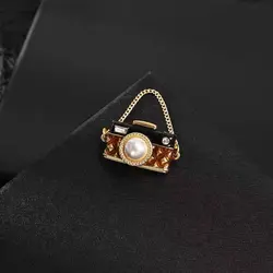 گلسینه دوربین بنددار