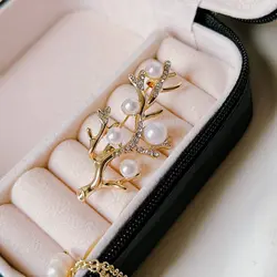 گلسینه درخت مروارید