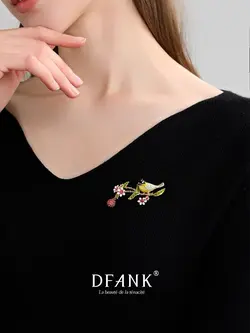 گلسینه ‌پرستو و تمشک