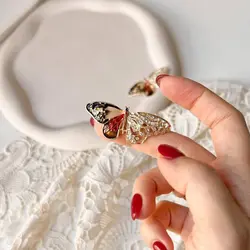 گلسینه پروانه میناکاری و نگین