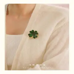 مجموعه گلسینه شبدر و پاندا