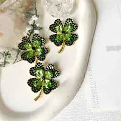 گلسینه شبدر تمام نگین و سنگ