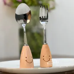 چنگال دسته چوبی طرح لبخند