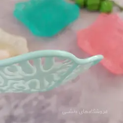 سبد سبزی و نان فاران