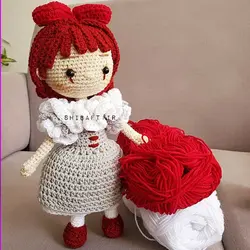عروسک بافتنی دختر مدل پنی وایزر کد 46 - فروشگاه شیبافت