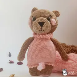 عروسک بافتنی خرس مدل مولی کد 08 - فروشگاه شیبافت